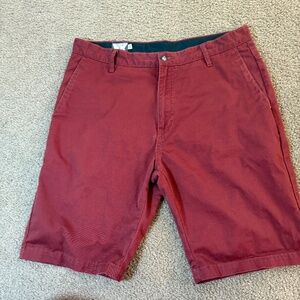 Men’s volcom shorts